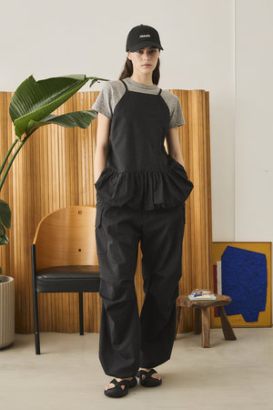 Oblada（オブラダ）の「Oblada | UNIFORM HALF ZIP SWEAT WOMEN