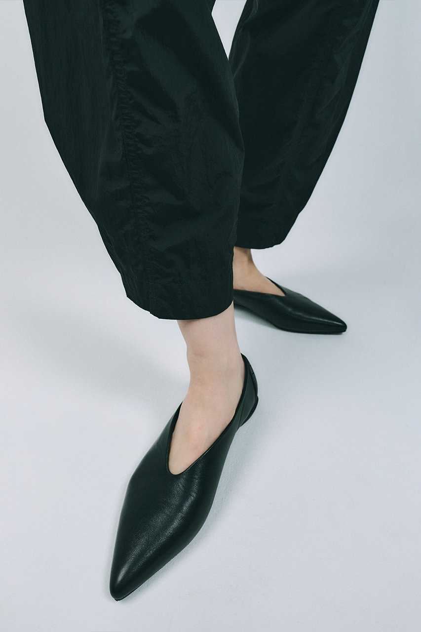 SHISEI(シーセイ)｜POINTED SLIT PUMPS（レイン対応）/ブラック の通販