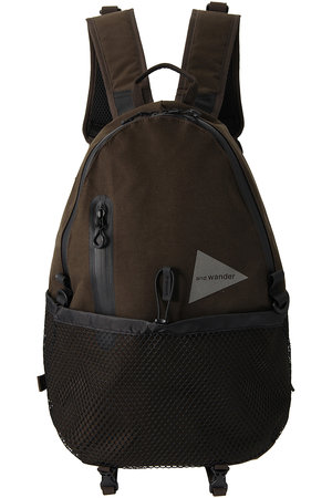 アンドワンダー/and wanderの【UNISEX】PE/CO 20L daypack(120100/120104)