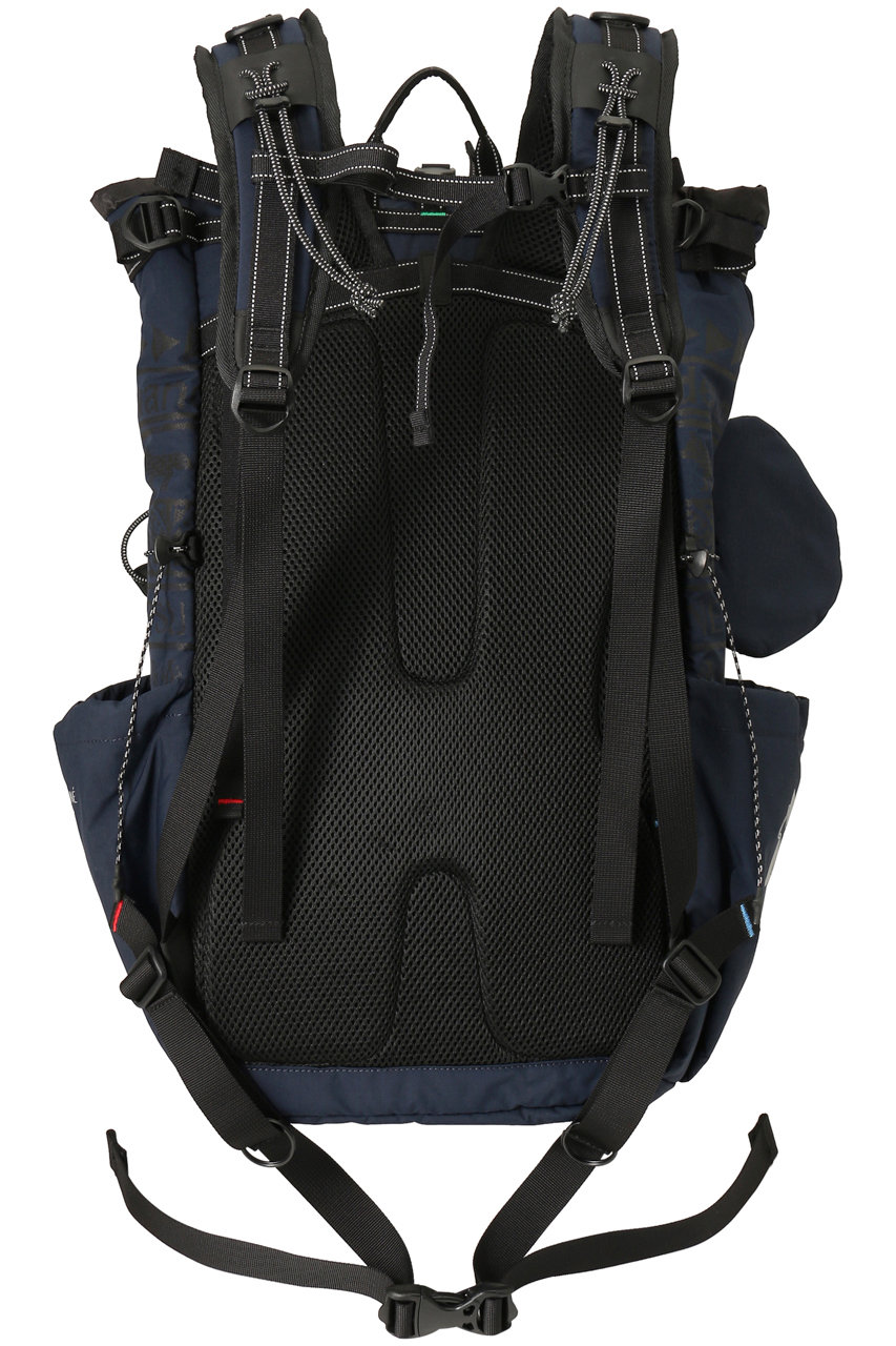 【UNISEX】【MAISON KITSUNE × and wander】 30L backpack