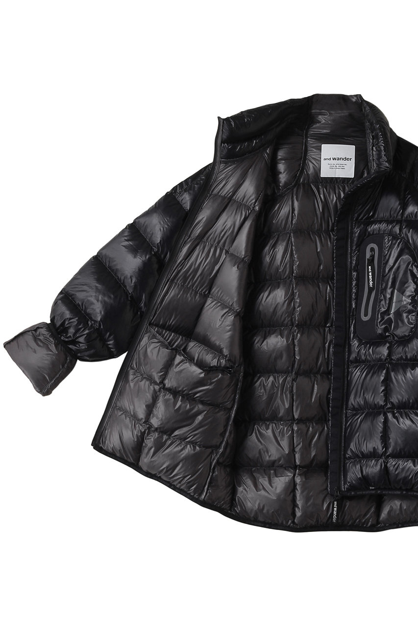 and wander(アンドワンダー)｜【UNISEX】diamond stitch down jacket/ブラック  の通販｜ELLESHOP・(エル・ショップ)