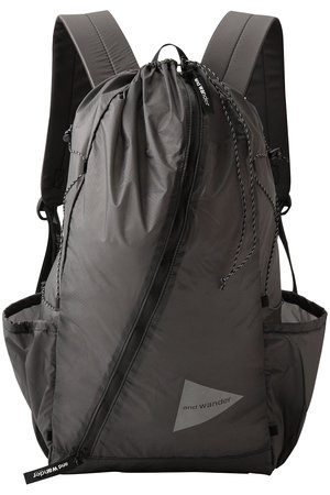 アンドワンダー/and wanderの【UNISEX】sil デイパック(120100/120104)