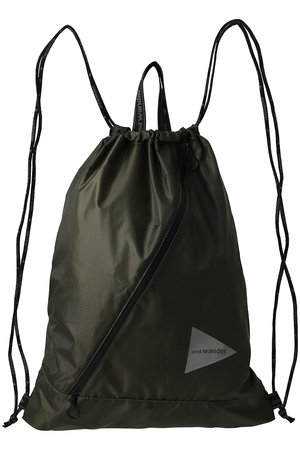 アンドワンダー/and wanderの【UNISEX】crispy リップ ドローストリング バッグ(120100/120104)