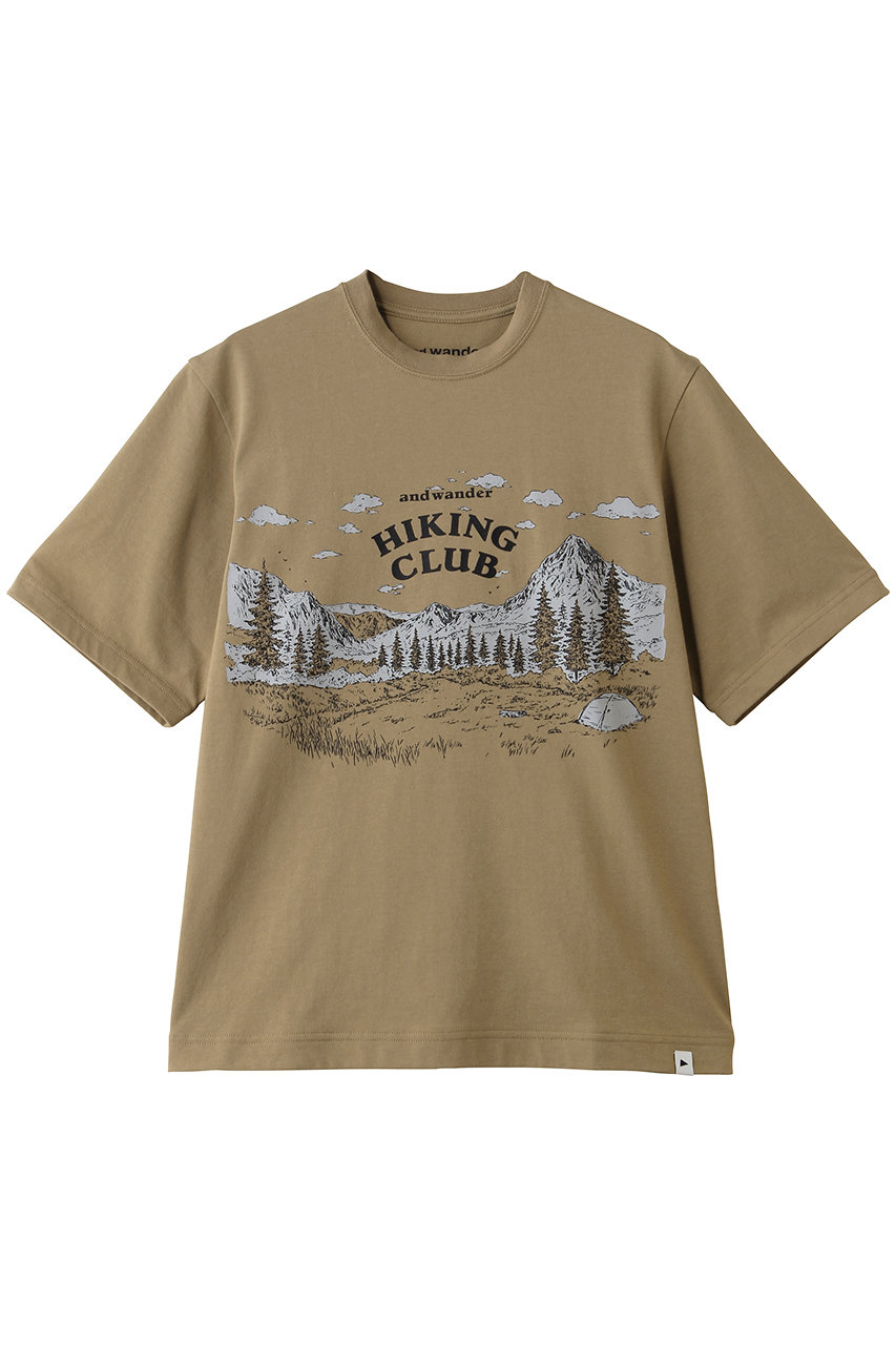 アンドワンダー/and wanderの【UNISEX】hiking club Tシャツ(ライトブラウン/5745164053)
