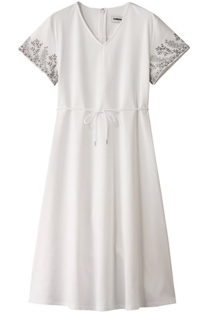 ロキト/LOKITHOのVネック エンブロイダリー ドレス(110500/110503)