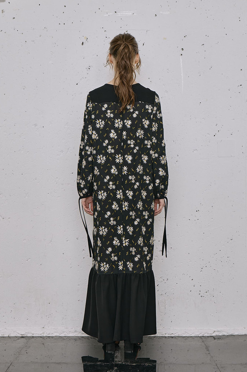 LOKITHO(ロキト)｜フラワー エンブロイダリー リボン ドレス/ホワイト