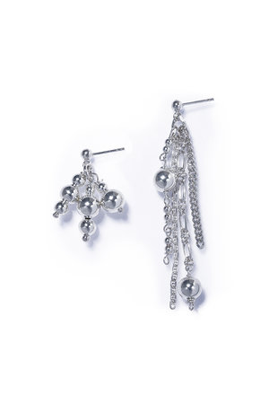 クイップ クエイント/quip queintのbowling asymmetry ピアス