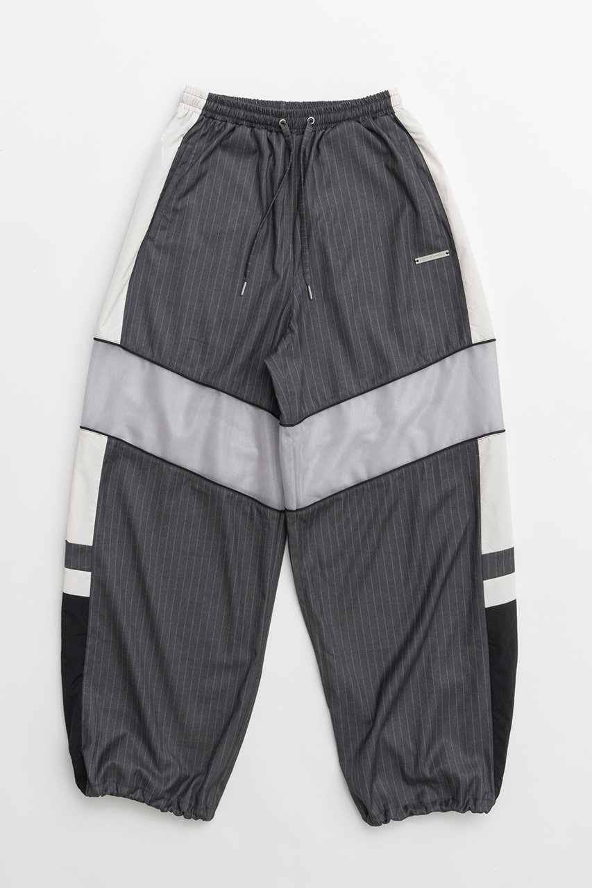 パンツ パネルドトラックパンツ / Panelled Track Pants レディース ARCH by ROARINGWILD（アーチバイロアリングワールド）の「ARCH by