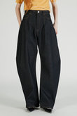 ハイウエストカーブデニム / High-waisted Curved Denim