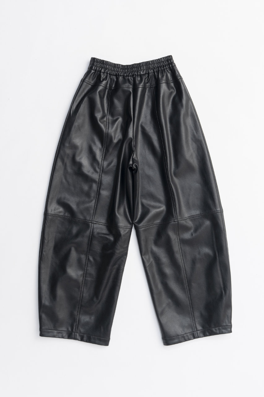 PRANK PROJECT(プランク プロジェクト)｜Fauxレザージョガーパンツ