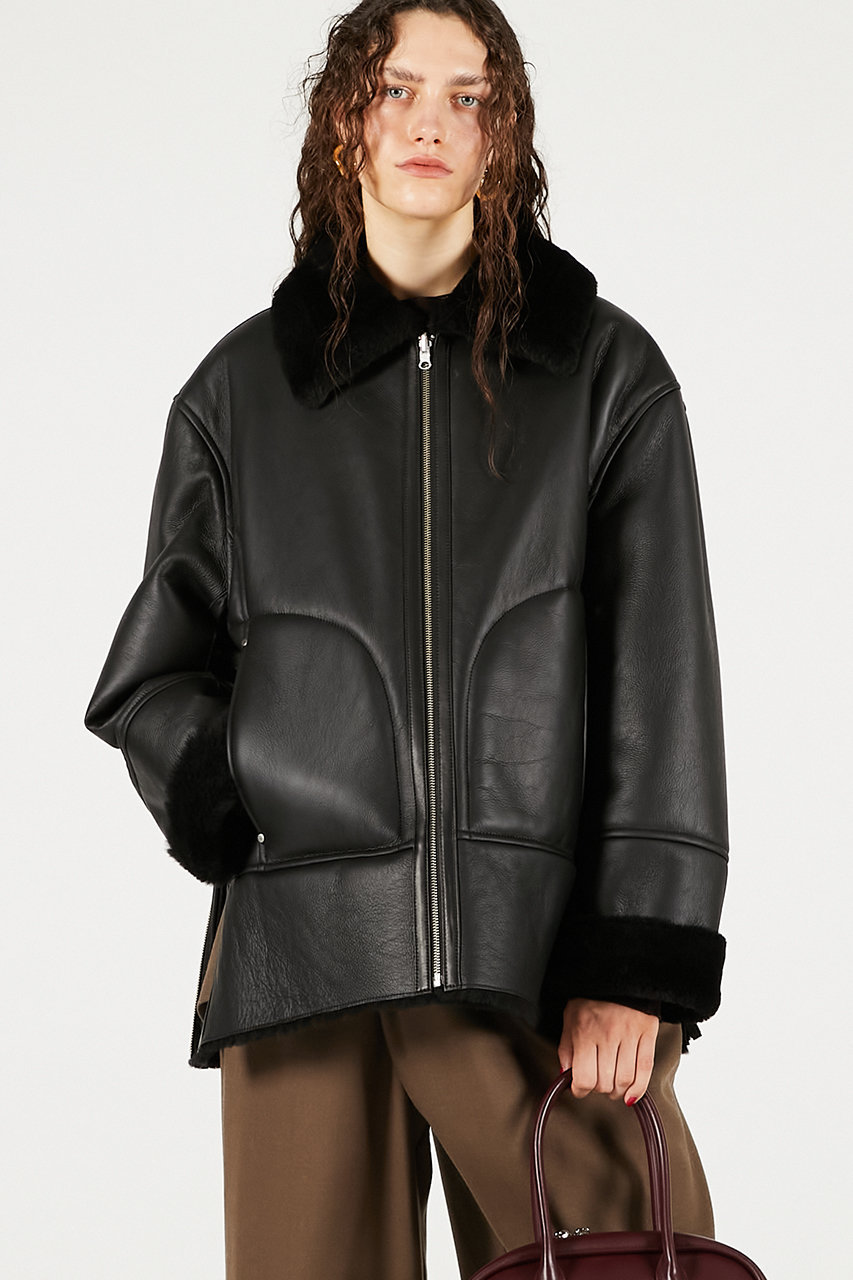 韓国製ムートンコート　黒 SAXTON ムートンコート – MINIMAL WARDROBE（ミニマルワードローブ）