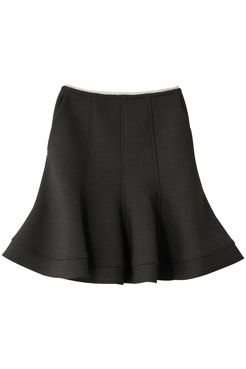 フォルムフレアスカート