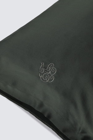 フートウキョウ/Foo Tokyoのシルクピローケース(512000/512001)