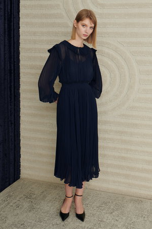 コルコバード/CORCOVADOのシアーソリッドプリーツドレス(110500/110502)