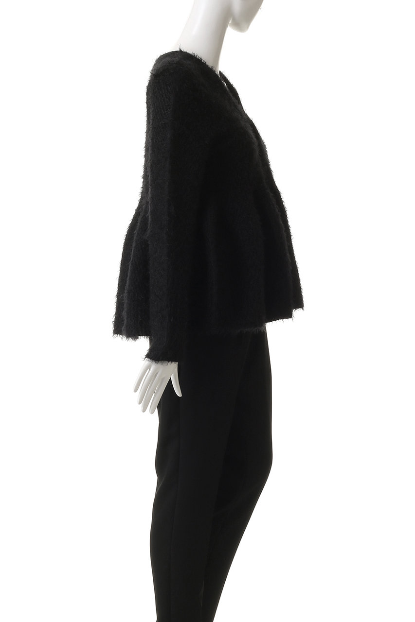 Chika Kisada(チカ キサダ)｜Vネック ペプラムニット