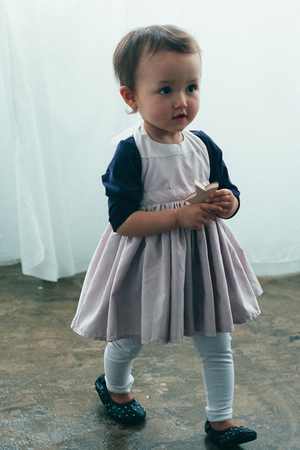 マールマール/MARLMARLの【BABY】お食事エプロン bouquet navy 80-90cm(200200/200299)