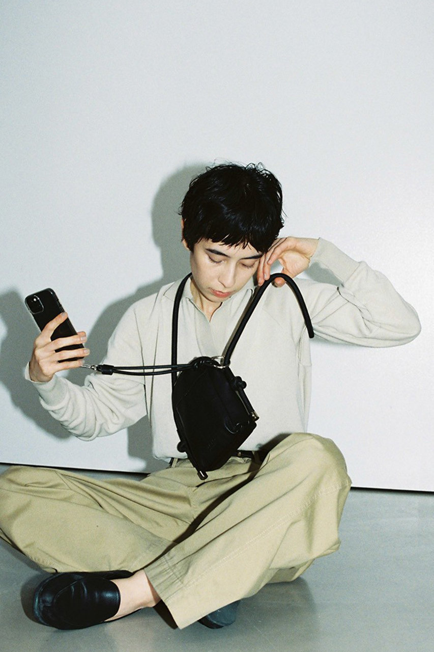 MARL MARL 新品未使用 MARLMARL(マールマール)｜【MATO by MARLMARL】ZIPLINE PHONE BAG