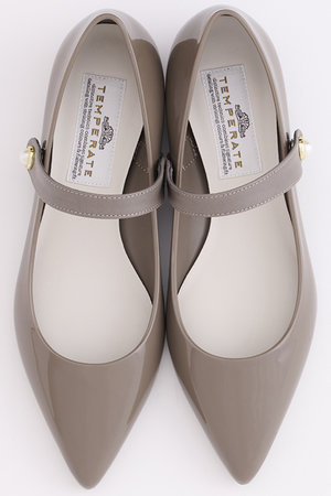 テンパレイト/TEMPERATEのCARRIE パールストラップ ポインテッドパンプス(レイン対応)(130600/130601)