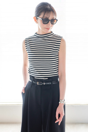 DAISY LIN 黒TシャツMサイズ DAISY LIN|デイジーリンのカットソー・Tシャツ通販|ELLE SHOP