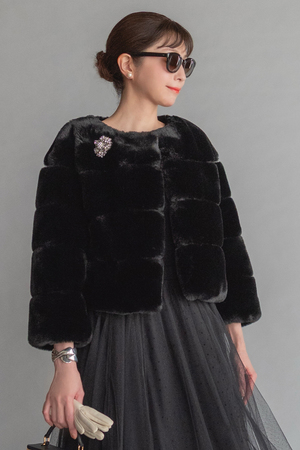 デイジーリン/DAISY LINのLove Fur Jacket “Black Princess”(110800/110801)