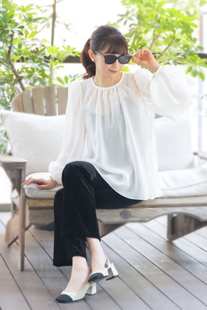 デイジーリン/DAISY LINのSheer Puff Blouse(110400/110403)