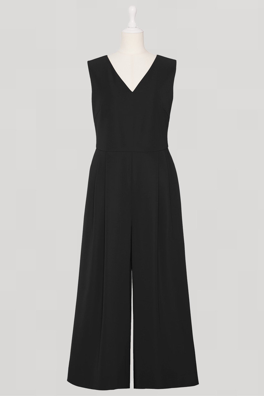 Jump Suit “Elegant V”