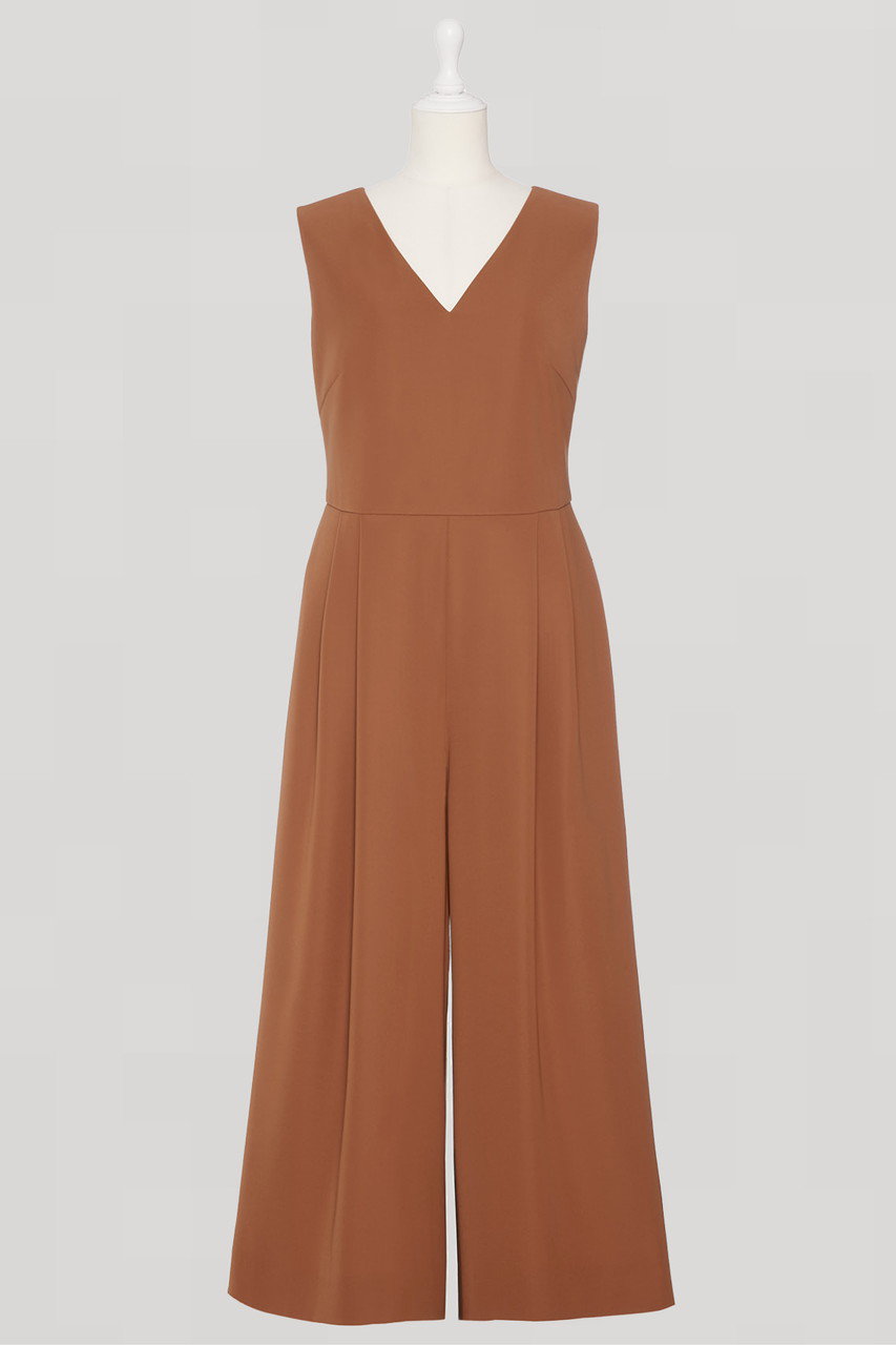 Jump Suit “Elegant V”