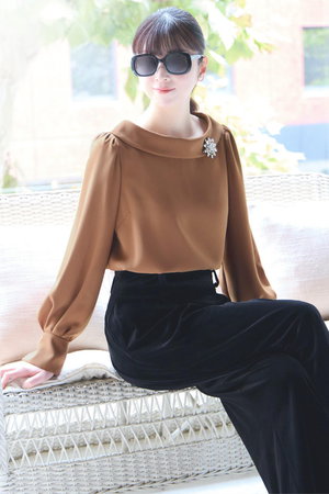 デイジーリン/DAISY LINのAudrey Collar Blouse(110400/110403)