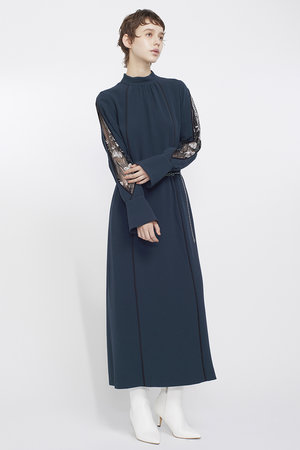 ミューラル/MURRALのPetal sleeve laceドレス(110500/110503)