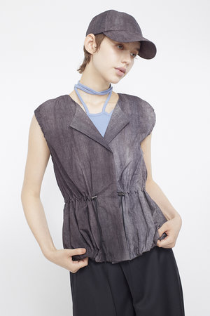 ミューラル/MURRALのRadiance スリーブレス トップス(110400/110401)