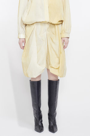 ミューラル/MURRALのRadiance スカート(110700/110703)