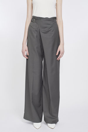 ミューラル/MURRALのGurkha アシンメトリー スラックス(110600/110601)