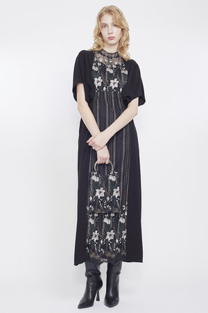 ミューラル/MURRALのClassic lace ドレス(110500/110503)