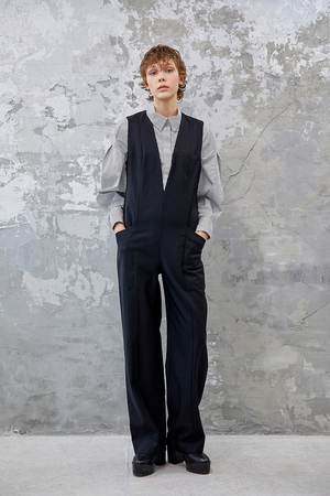 ドスキンジャンプスーツ