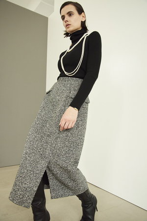 エムダブリュー/MWのWOOL ALPACA スリットスカート(110700/110702)