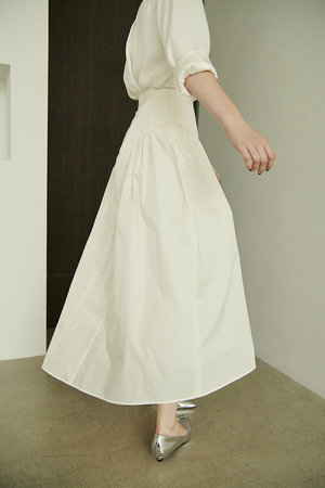 エムダブリュー/MWのタフタサイドギャザースカート(110700/110702)