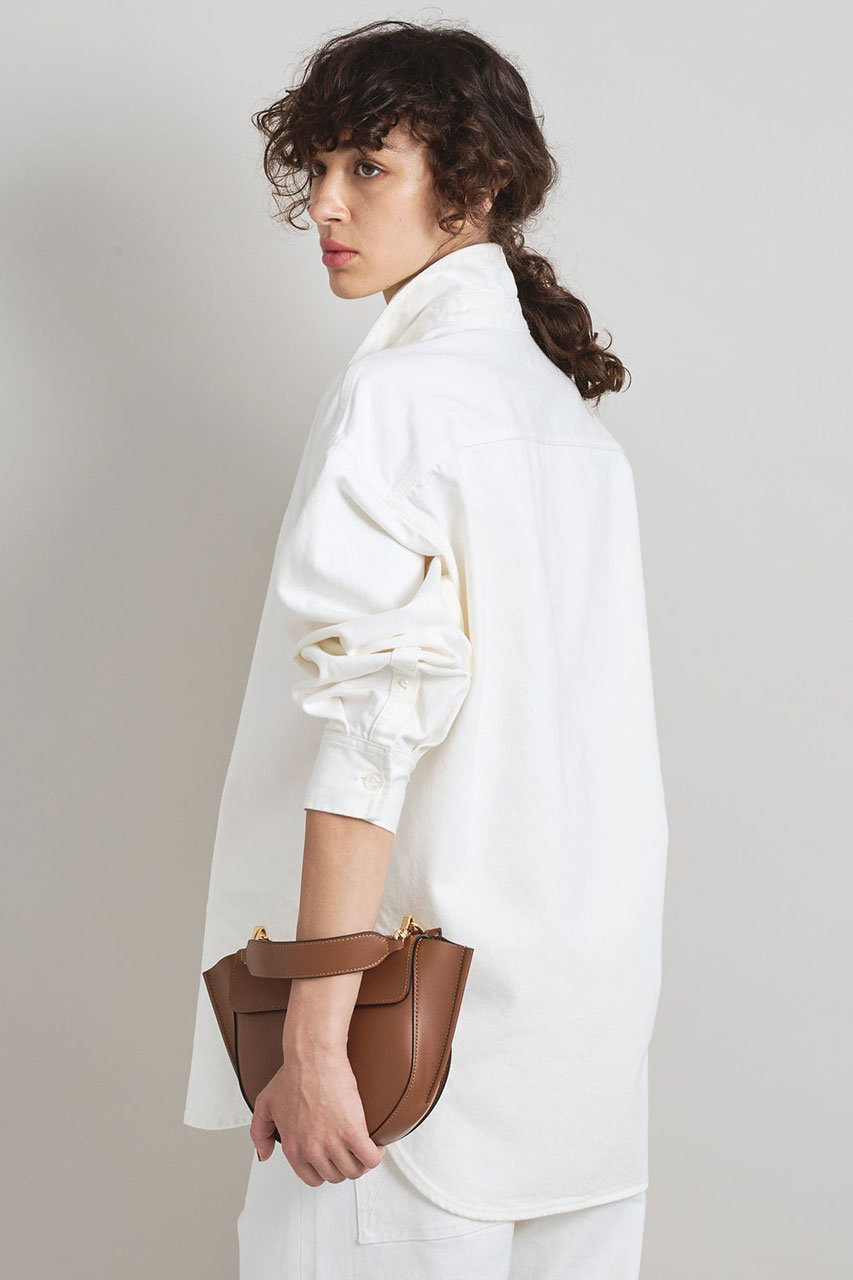 BRILL(ブリル)｜デニムパールシャツ/ホワイト の通販｜ELLESHOP