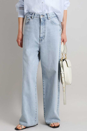 ブリル/BRILLのダーツフレアデニムパンツ(110600/110604)