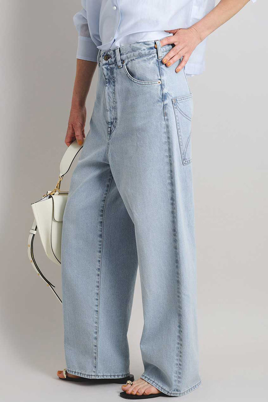 BRILL(ブリル)｜ダーツフレアデニムパンツ/ブルー の通販｜ELLESHOP