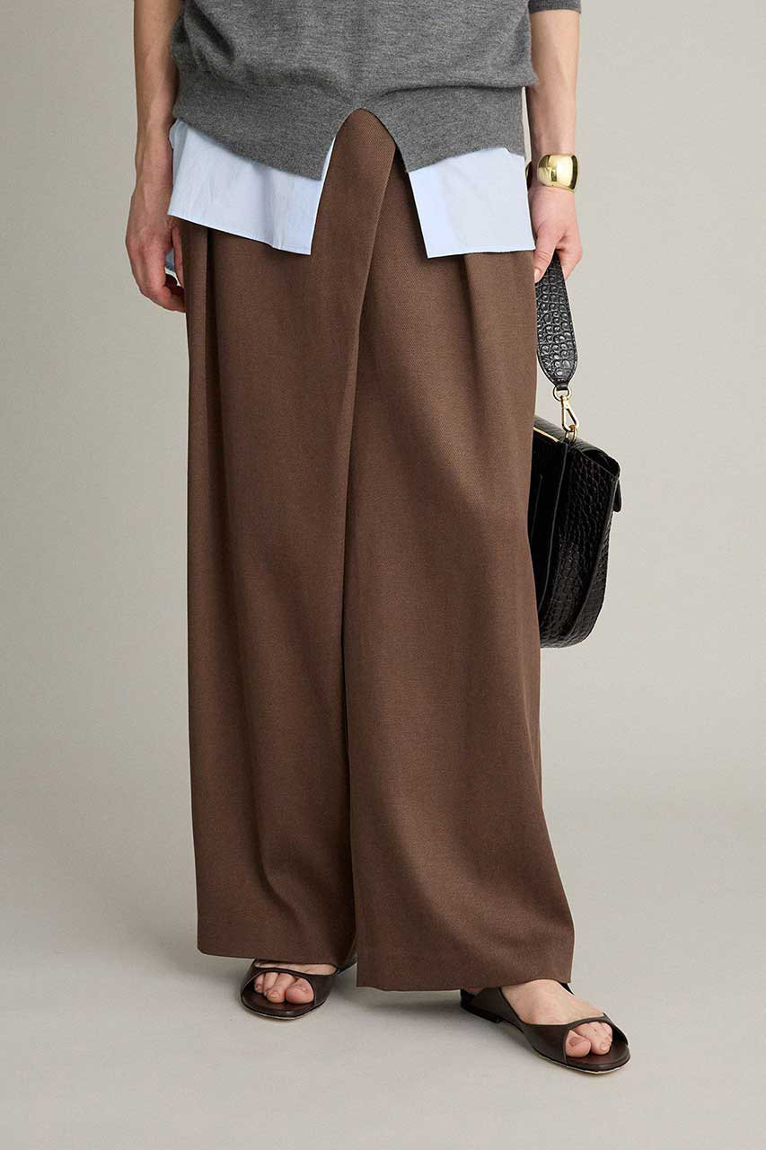 ブリル/BRILLの【予約販売】アシンメトリータックイージーパンツ(モカ/639040)