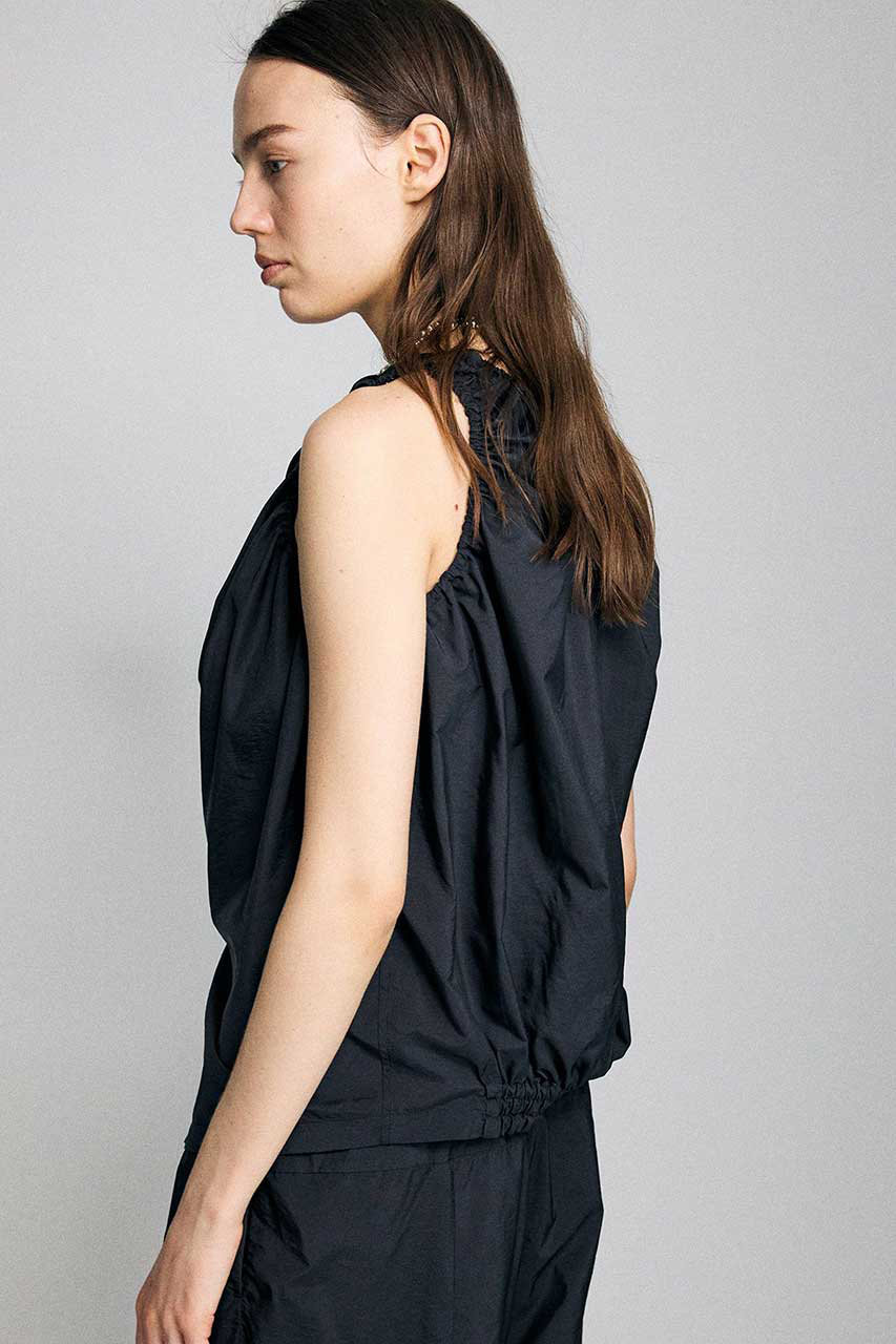 【BLACK】<ASTRAET> タフタ シャーリング ノースリーブブラウス ASTRAET＞ タフタ シャーリング ノースリーブブラウス