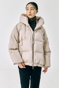 DUNO デュノ極美品ムートンボア切替ダウンジャケット コートアイボリーベージュ DUNO デュノ極美品ムートンボア切替ダウンジャケット コートアイボリー