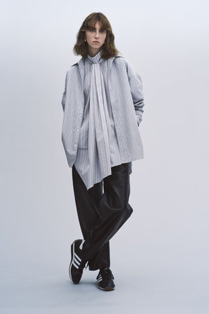 BOWTE｜バウトのブラウス・シャツ通販｜ELLE SHOP (エル・ショップ)