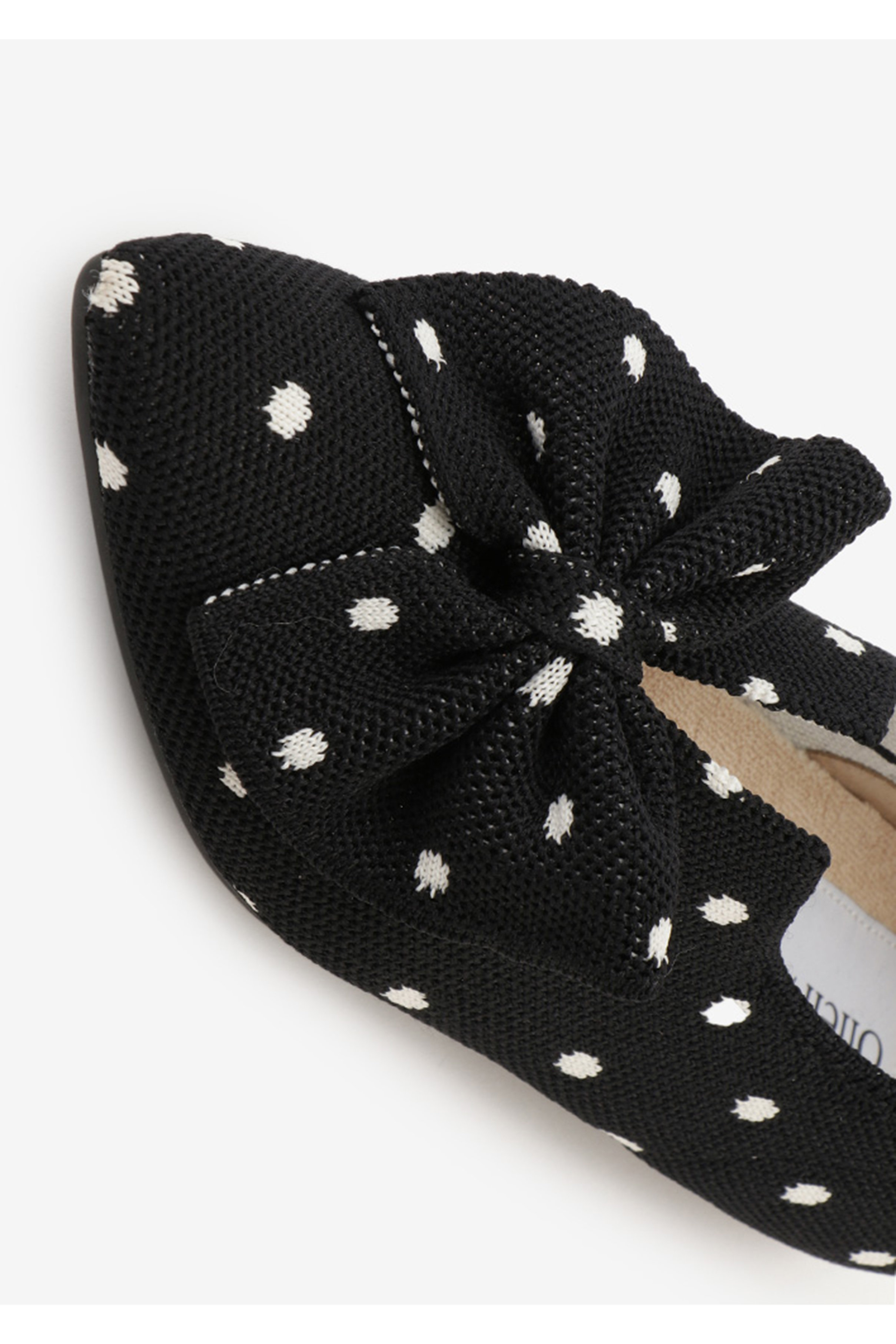 Offen(オッフェン)｜pointed-BUTTFEE/BLACK&IVORY の通販｜ELLESHOP