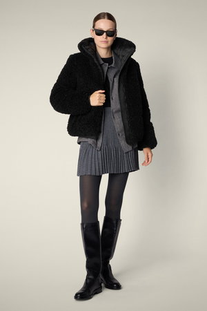 セーブ・ザ・ダック/SAVE THE DUCKのKENNIE D31990W CURL/フェイクファースタンドカラーショートコート(110900/110902)