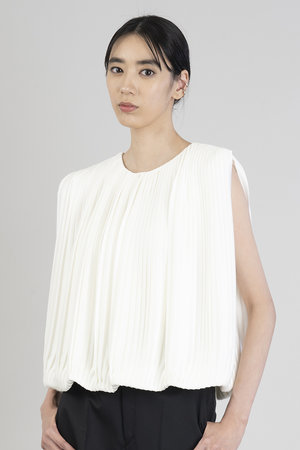 エステータ/estetaのドレープサテンプリーツブラウス(110400/110401)