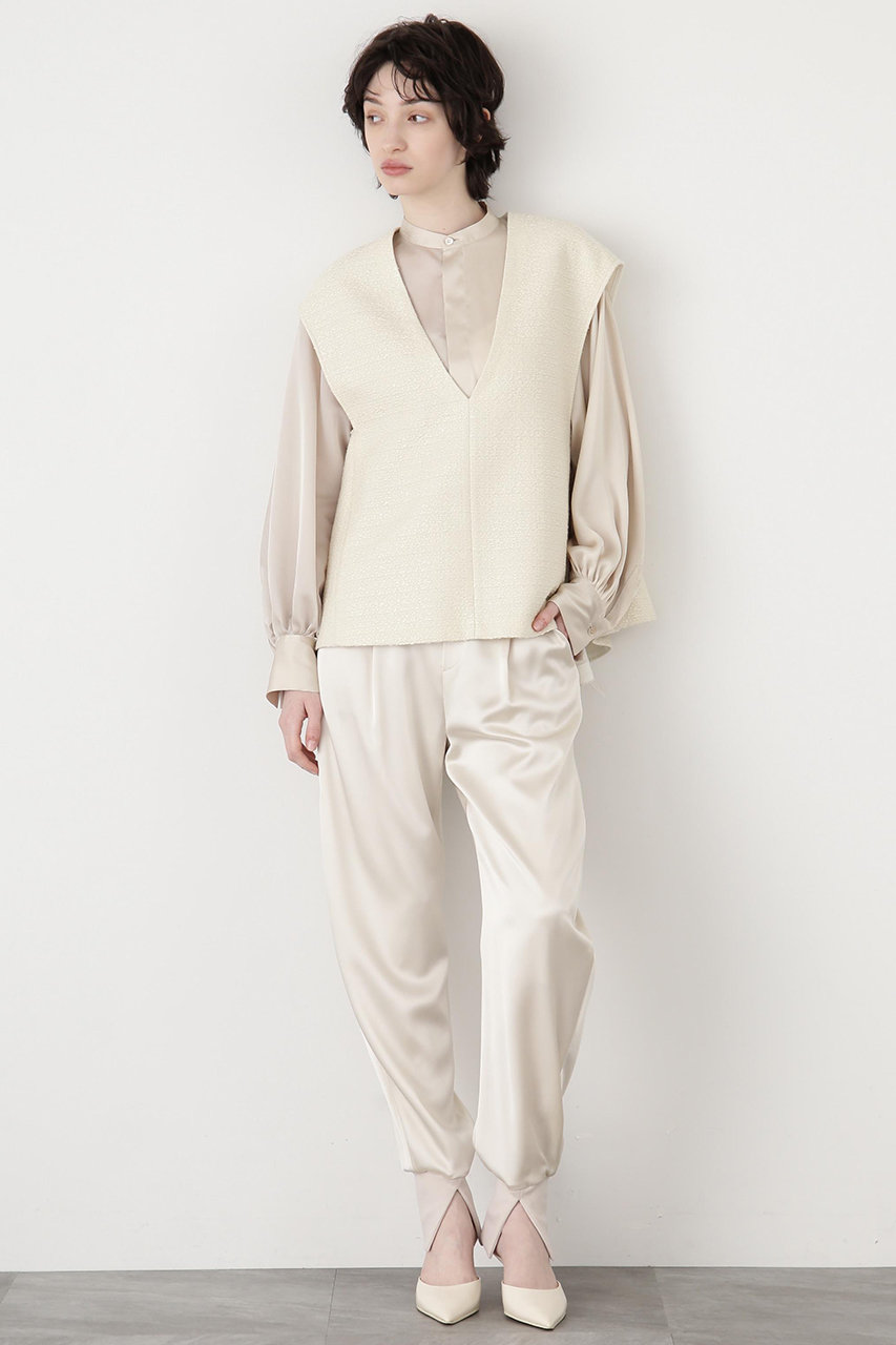 hueLe Museum 【STUMBLY】Curvy Jogger Satin Pants (ベージュ, 36) ヒューエルミュージアム ELLE SHOP hueLe Museum 【STUMBLY】Curvy Jogger Satin Pants (ベージュ, 36) ヒューエルミュージアム ELLE SHOP