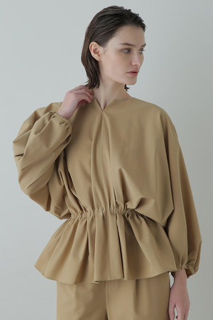 ヒューエルミュージアム/hueLe Museumの【STUMBLY】Balloon Sleeve Blouse(110400/110403)