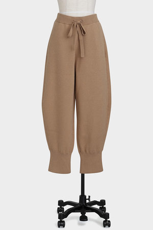 hueLe Museum｜ヒューエルミュージアムのパンツ通販｜ELLE SHOP