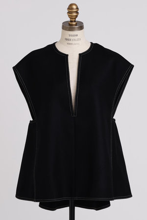 ヒューエルミュージアム/hueLe Museumの【STUMBLY】Back Peplum Gilet BL(110400/110401)